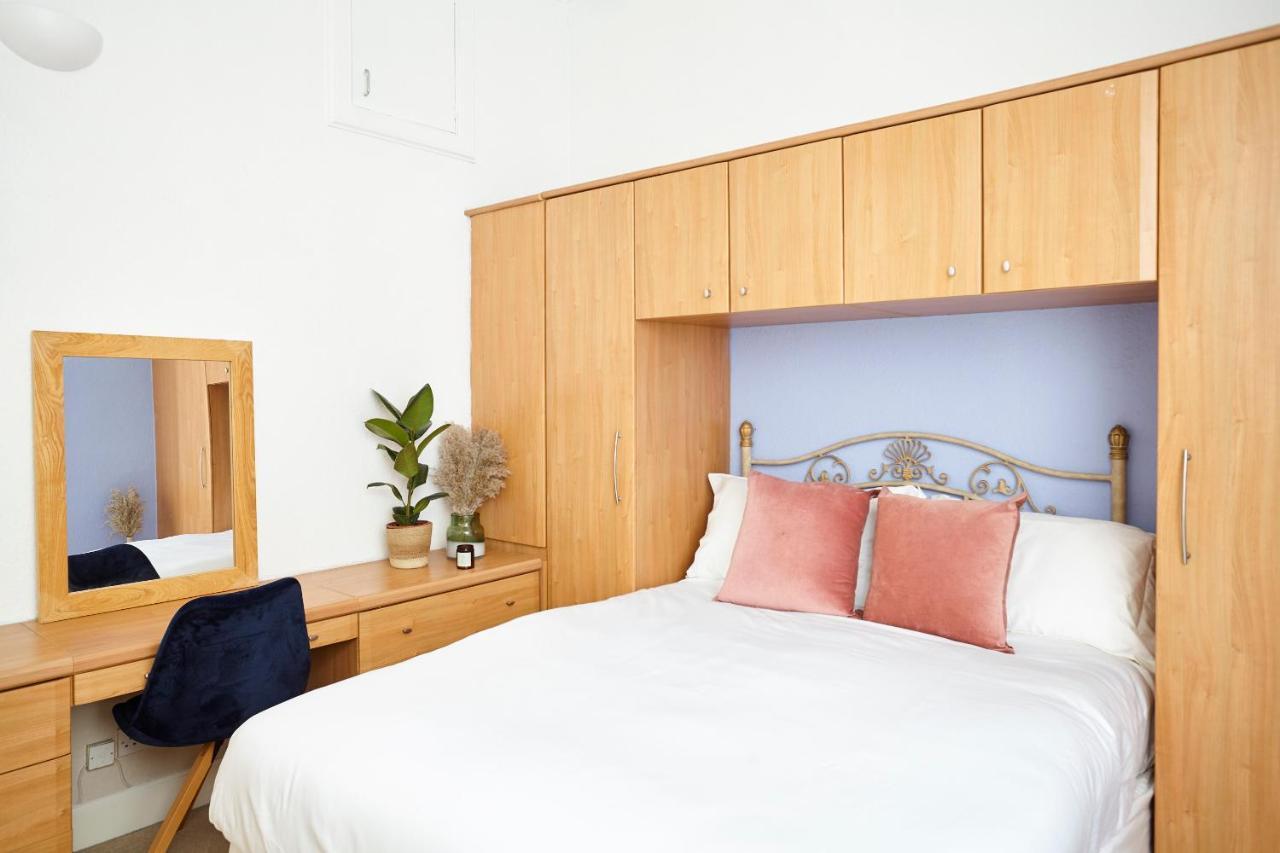 Stylish Private Flat Near St. Andrews Golf Course Appartement Cupar Buitenkant foto