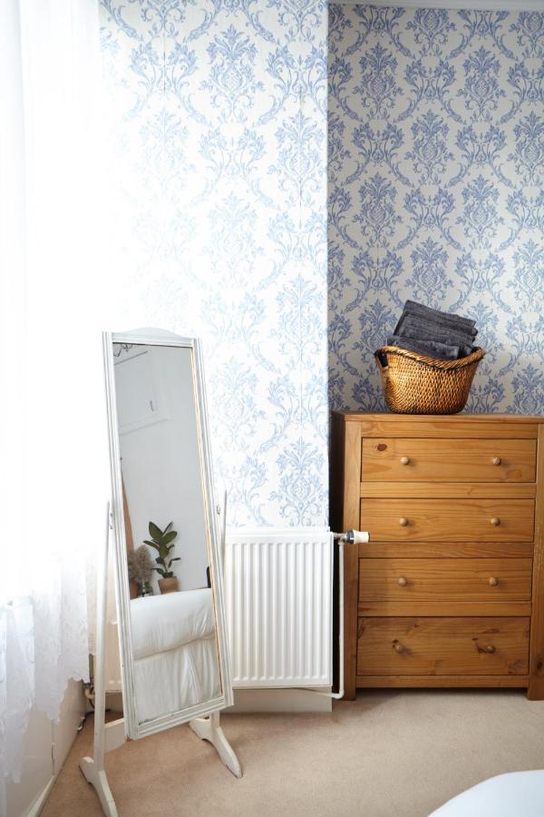 Stylish Private Flat Near St. Andrews Golf Course Appartement Cupar Buitenkant foto