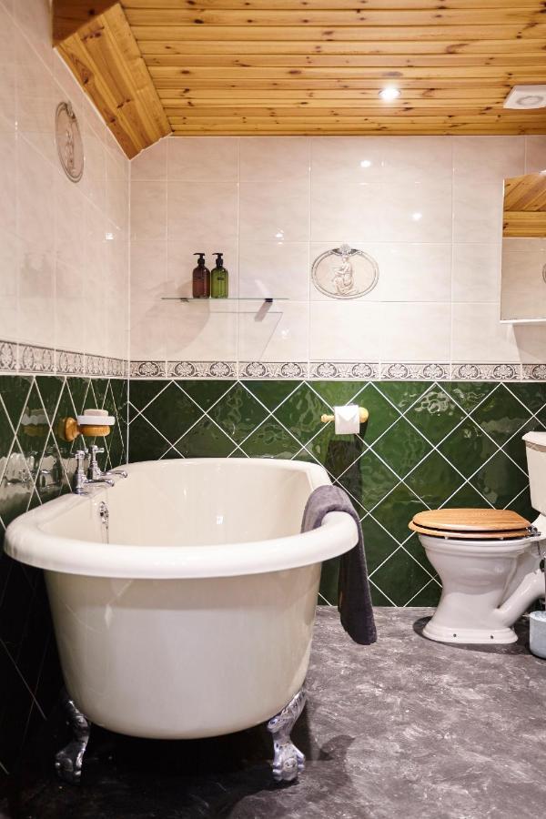 Stylish Private Flat Near St. Andrews Golf Course Appartement Cupar Buitenkant foto